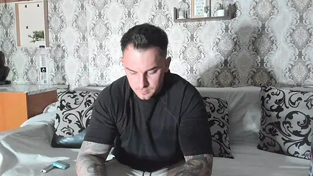 Jonmusclemaster online show from 02-18-25, 08:47