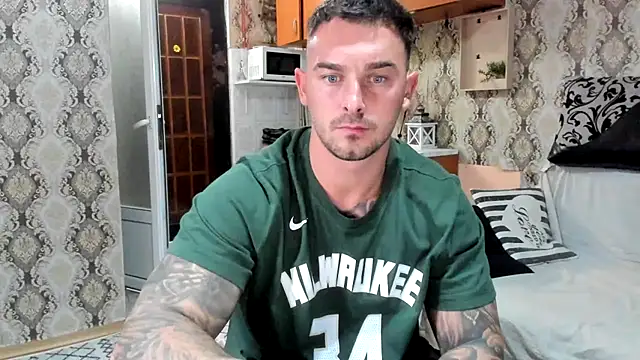 Jonmusclemaster online show from 09-22-25, 07:53