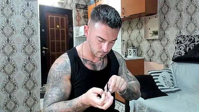 Jonmusclemaster online show from 09-29-25, 08:14