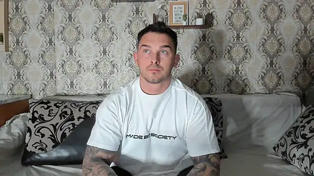 Jonmusclemaster online show from 02-11-25, 08:20