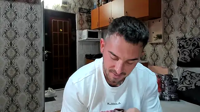 Jonmusclemaster online show from 10-05-25, 06:53