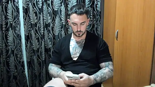 Jonmusclemaster online show from 04-16-26, 09:39