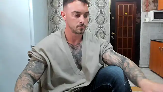 Snapshot of Jonmusclemaster chatting on 06-01-26, 07:57 Jonmusclemaster online show from 06-01-26, 07:57