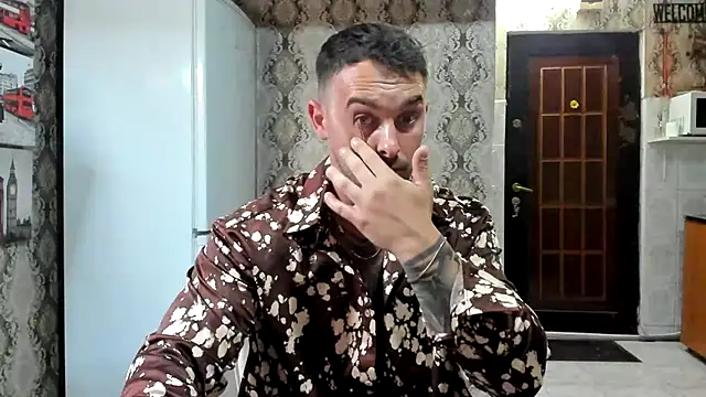 Snapshot of Jonmusclemaster chatting on 06-16-26, 07:47 Jonmusclemaster online show from 06-16-26, 07:47