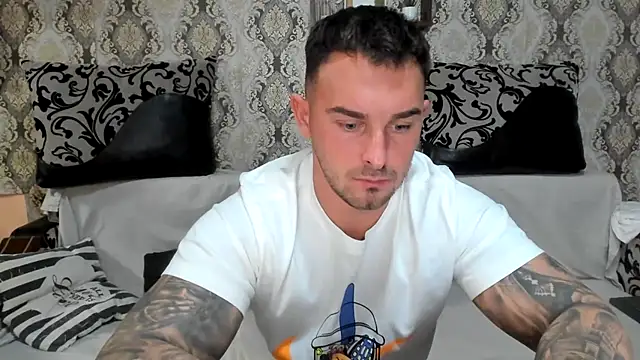 Jonmusclemaster online show from 11-14-25, 08:34