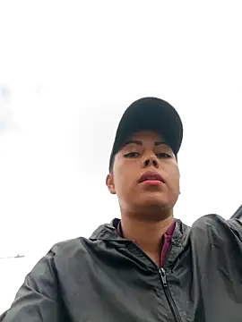  andrea30 online show from 11-17-25, 11:58