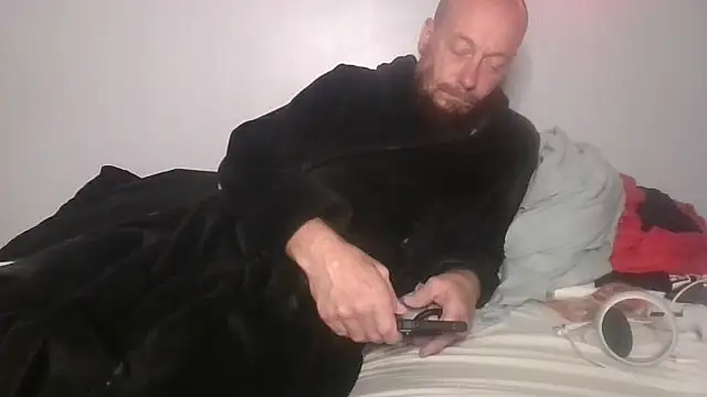 deepinnnnn online show from 10-10-25, 04:57