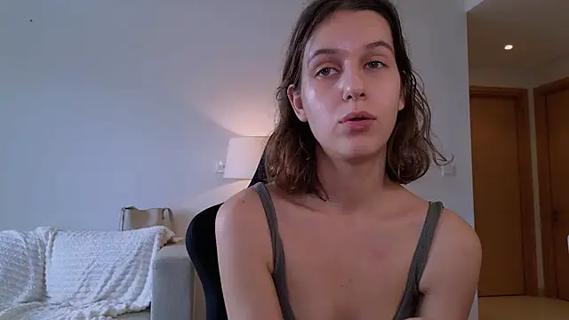 Snapshot of VanessaBayer2 chatting on 12-26-24, 03:59 VanessaBayer2 online show from 12-26-24, 03:59