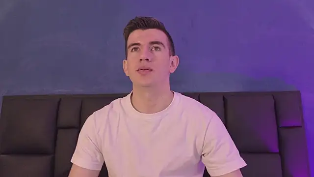 MikaelSlow online show from 03-22-26, 04:27