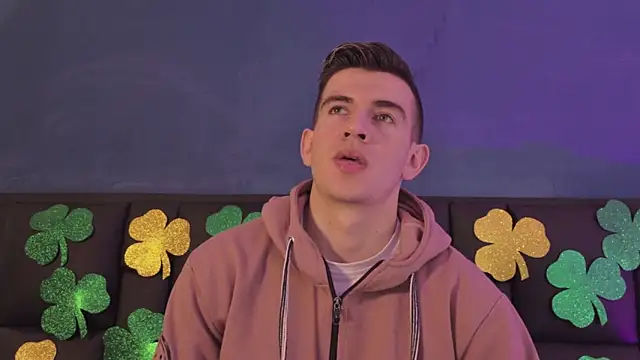 MikaelSlow online show from 03-18-26, 03:53