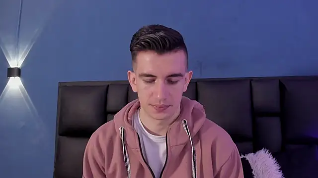 MikaelSlow online show from 10-01-25, 03:55