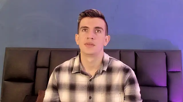 MikaelSlow online show from 02-18-26, 02:09