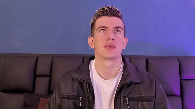 MikaelSlow online show from 02-01-26, 04:11