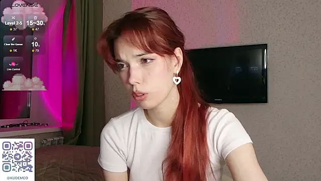 Snapshot of KudeMeows chatting on 02-03-26, 04:45 KudeMeows online show from 02-03-26, 04:45