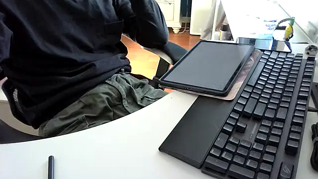 big-pig online show from 11-16-25, 01:10