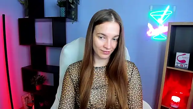 kenzie x online show from 11-21-25, 07:40