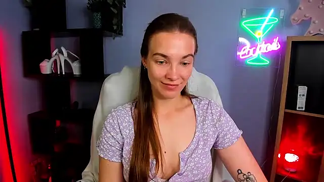kenzie x online show from 09-18-25, 06:38