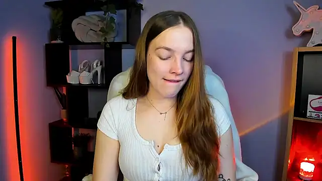 kenzie x online show from 03-11-25, 05:13