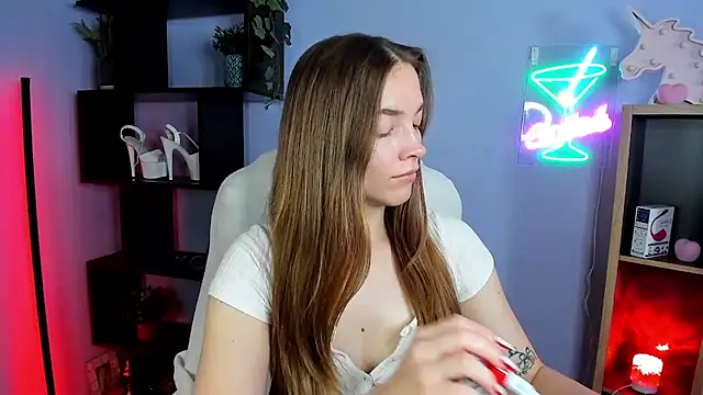 kenzie x online show from 10-08-25, 06:48