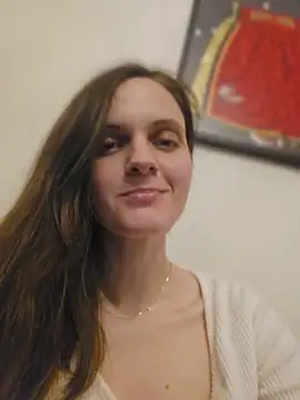 EllieDay online show from 05-05-26, 07:17