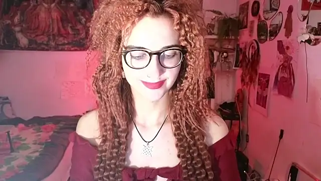 Snapshot of TatianaRomanov chatting on 04-08-26, 10:55 TatianaRomanov online show from 04-08-26, 10:55