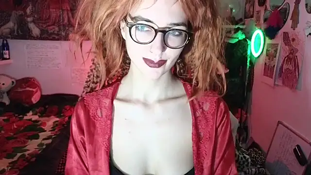 Snapshot of TatianaRomanov chatting on 06-17-26, 08:08 TatianaRomanov online show from 06-17-26, 08:08