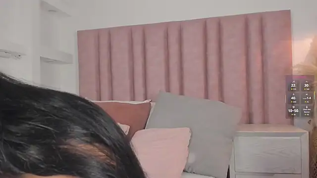 Snapshot of im_alejandra_ chatting on 05-08-26, 04:27 im alejandra online show from 05-08-26, 04:27