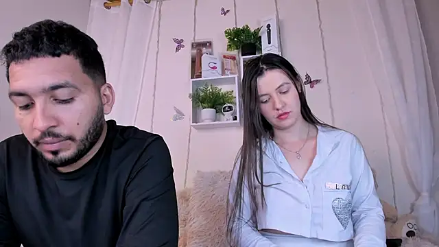 Snapshot of Idara_and_Edahi01 chatting on 03-21-25, 03:22 Idara and Edahi01 online show from 03-21-25, 03:22