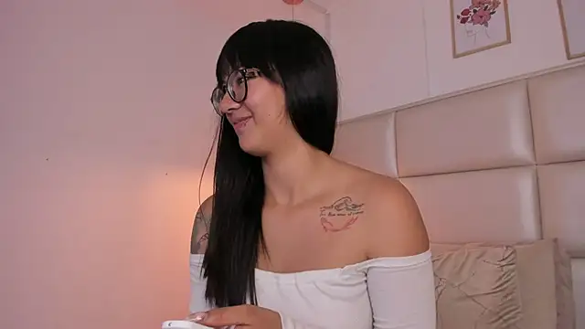 Aily Yozuko online show from 03-20-25, 07:03