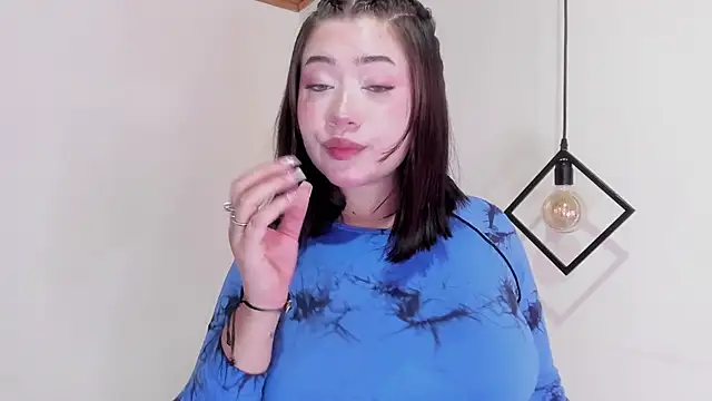 GENNESIS LOVE online show from 12-14-25, 04:45