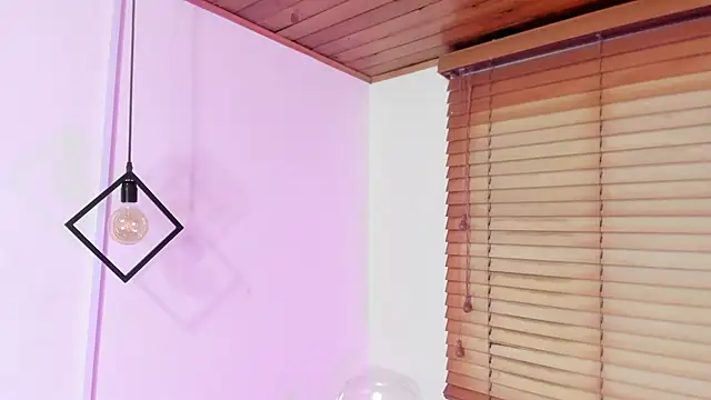 GENNESIS LOVE online show from 12-21-25, 03:30