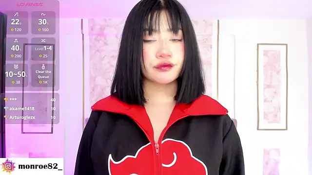 GENNESIS LOVE online show from 04-26-26, 12:57