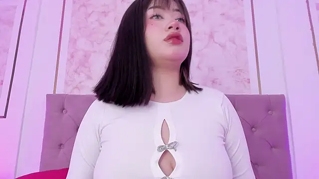 Snapshot of GENNESIS_LOVE chatting on 01-17-26, 10:46 GENNESIS LOVE online show from 01-17-26, 10:46