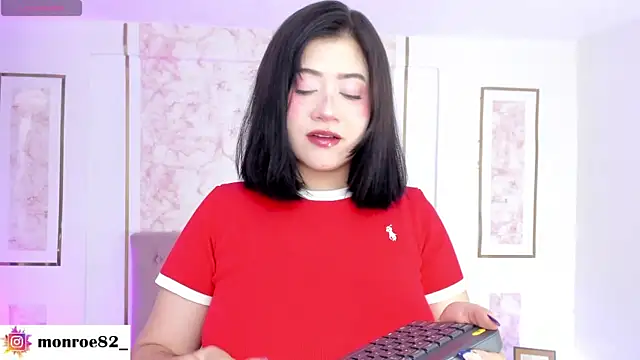 Snapshot of GENNESIS_LOVE chatting on 05-24-26, 12:54 GENNESIS LOVE online show from 05-24-26, 12:54