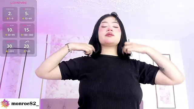 GENNESIS LOVE online show from 04-25-26, 03:09