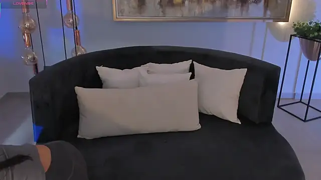 Snapshot of AngelicaVega chatting on 10-09-25, 07:14 AngelicaVega online show from 10-09-25, 07:14