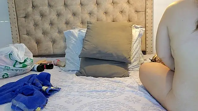 Anya Texas online show from 02-12-26, 09:14