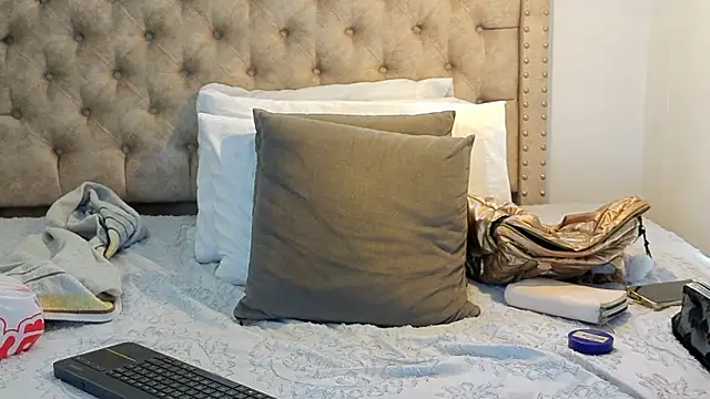 Anya Texas online show from 02-05-26, 08:04