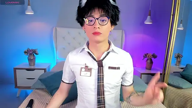 cherryy boy online show from 11-08-25, 08:34