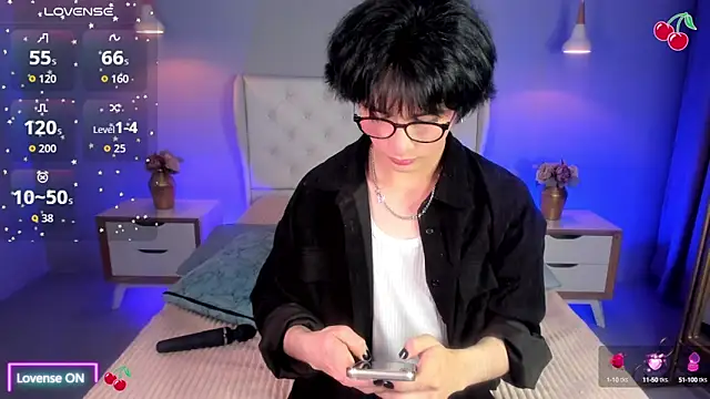 cherryy boy online show from 10-12-25, 06:42