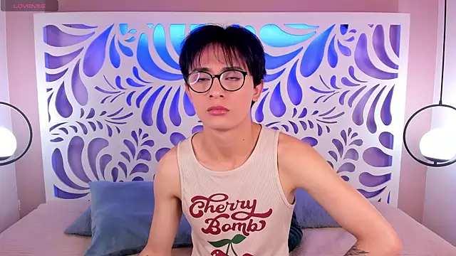 cherryy boy online show from 05-09-26, 08:12