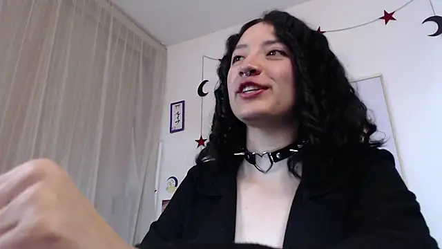 Snapshot of Tanya_WorldBondage chatting on 02-26-25, 04:49 Tanya WorldBondage online show from 02-26-25, 04:49