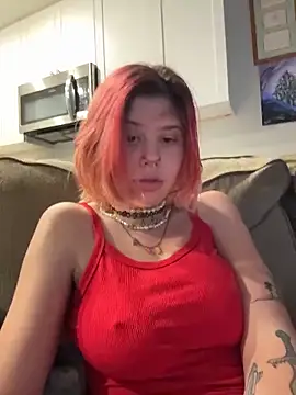 Snapshot of Esteem369 chatting on 11-18-25, 12:04 Esteem369 online show from 11-18-25, 12:04