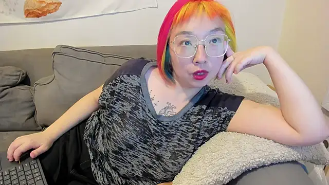 luxgray online show from 03-18-25, 12:30