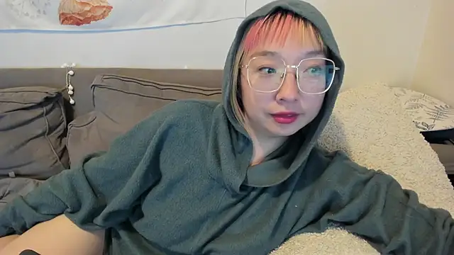 luxgray online show from 12-21-24, 02:19