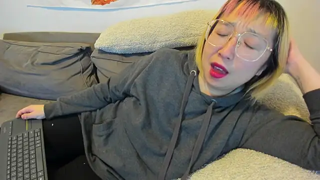 luxgray online show from 01-21-25, 01:29