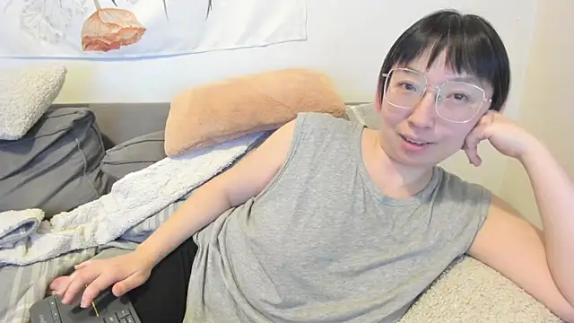 luxgray online show from 02-02-26, 12:20