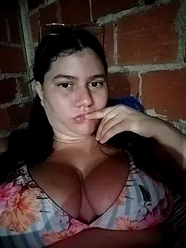 Snapshot of ariana_d20 chatting on 10-11-25, 11:28 ariana d20 online show from 10-11-25, 11:28
