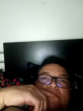 Anuviss lxx online show from 10-26-25, 04:35