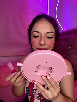 YovngBaby online show from 01-08-26, 04:40